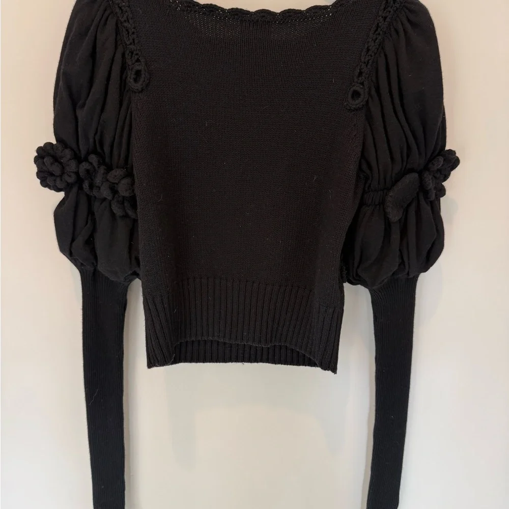 💋CHANEL Black Floral Embellished‎ Sweater LB001-002